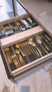 Kitchen cutlery tray